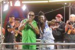 É o Tchan anima foliões no circuito Osmar