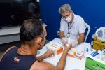 Feira de saúde busca resgatar dignidade de homens em situação de rua