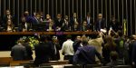 Alcolumbre e Motta pedem diálogo e respeito após ocupação de plenários