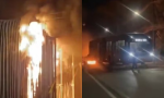Ônibus é incendiado com passageiros dentro em São Paulo; polícia investiga ato de vandalismo