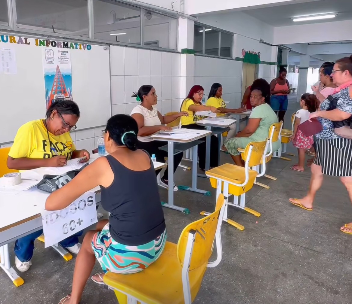 Simões Filho: Prefeitura realiza entrega de tickets da Semana Santa Solidária e reforça segurança alimentar – Simões Filho Mapele News