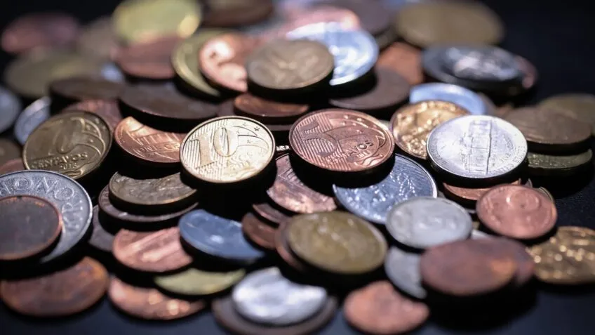 Governo tem superavit de R$ 25,2 bilhões em abril