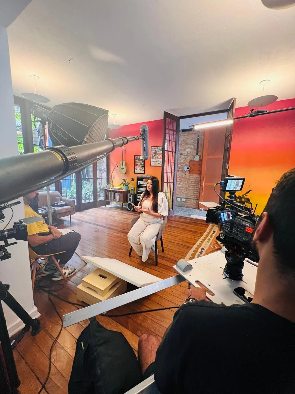 Uma das principais comunicadoras do samba e do pagode, Patrícia Liberato participa de série documental da TV Globo