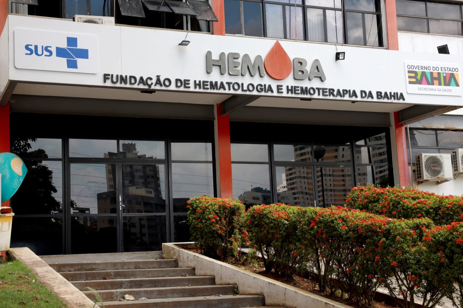 Junho Vermelho une futebol, forró e doação de sangue