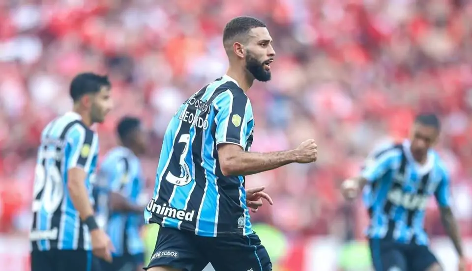Fábio Mota fala sobre dívida do Grêmio e não descarta retorno de Wagner Leonardo