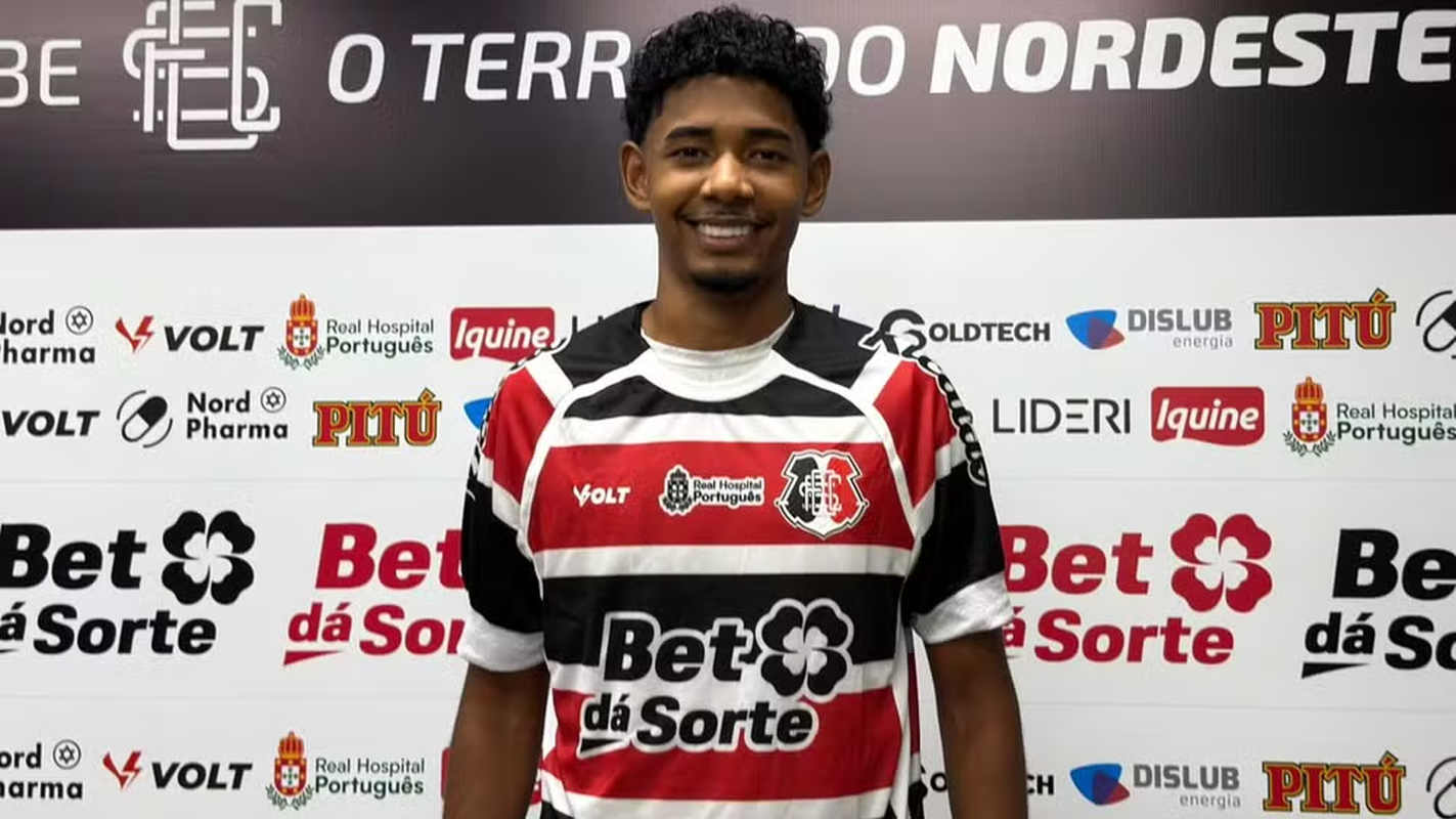 Emprestado pelo Bahia, meia tem primeira sequência como profissional na Série C
