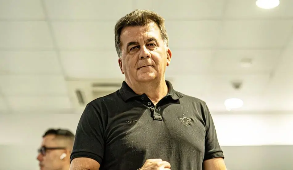 “Estamos fazendo das tripas coração para não vender ninguém”, diz Fábio Mota