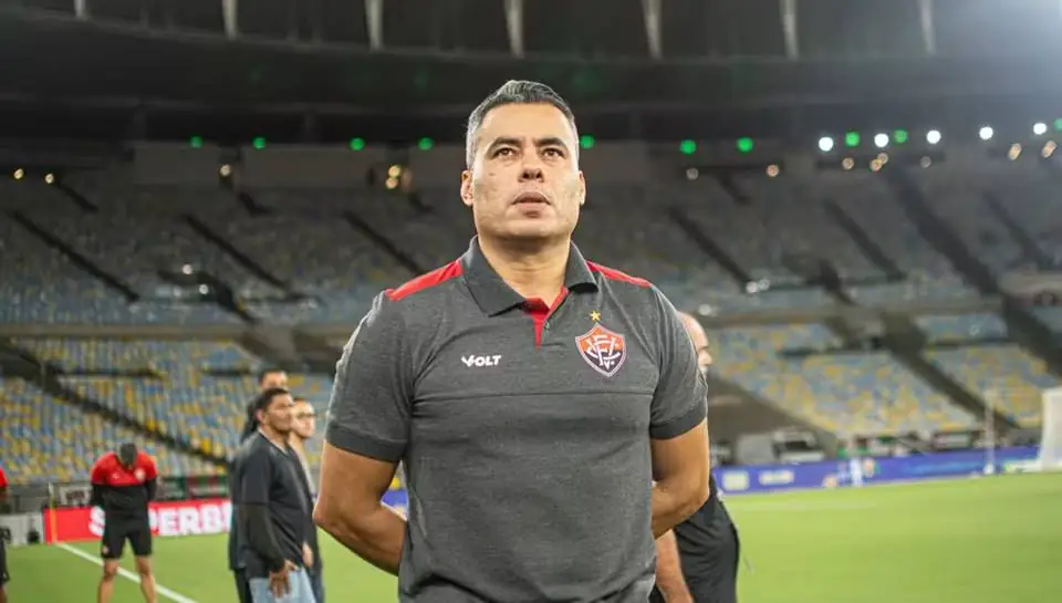 Jair Ventura espera fim do jejum do Vitória fora de casa: ‘Me incomoda’