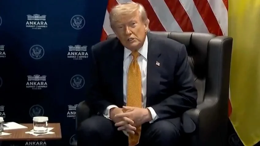 “Vamos atacá-los forte esta noite”, diz Trump sobre o Irã