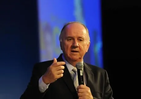 CNM alerta prefeituras sobre nova exigência que pode suspender repasses federais