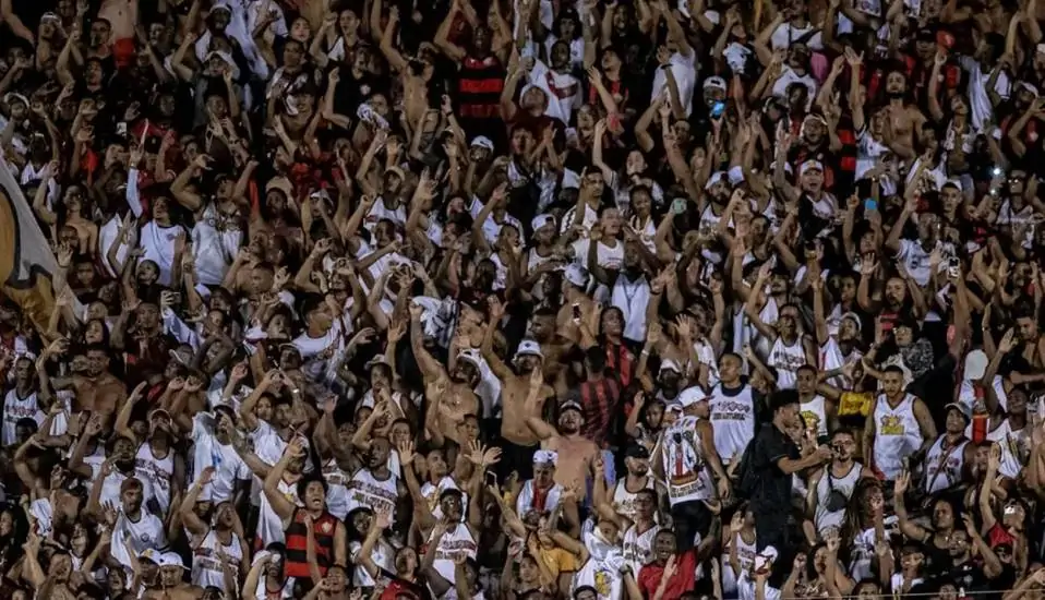 Vitória libera vendas de ingressos online e física para duelo contra o Botafogo